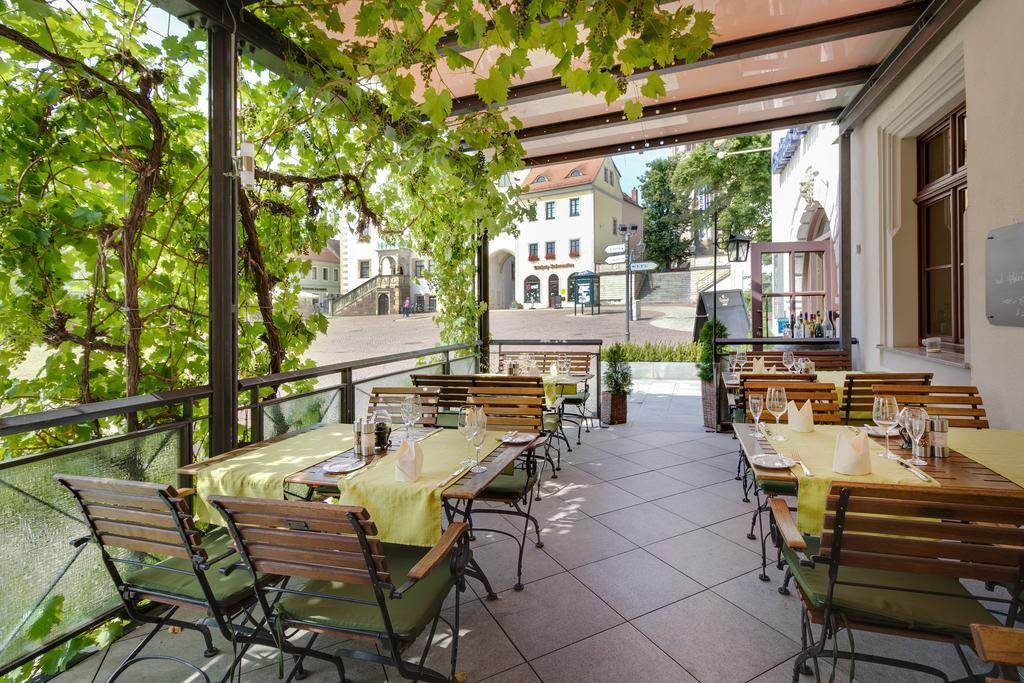 Gasthaus Zum Schwan Oschatz Buitenkant foto