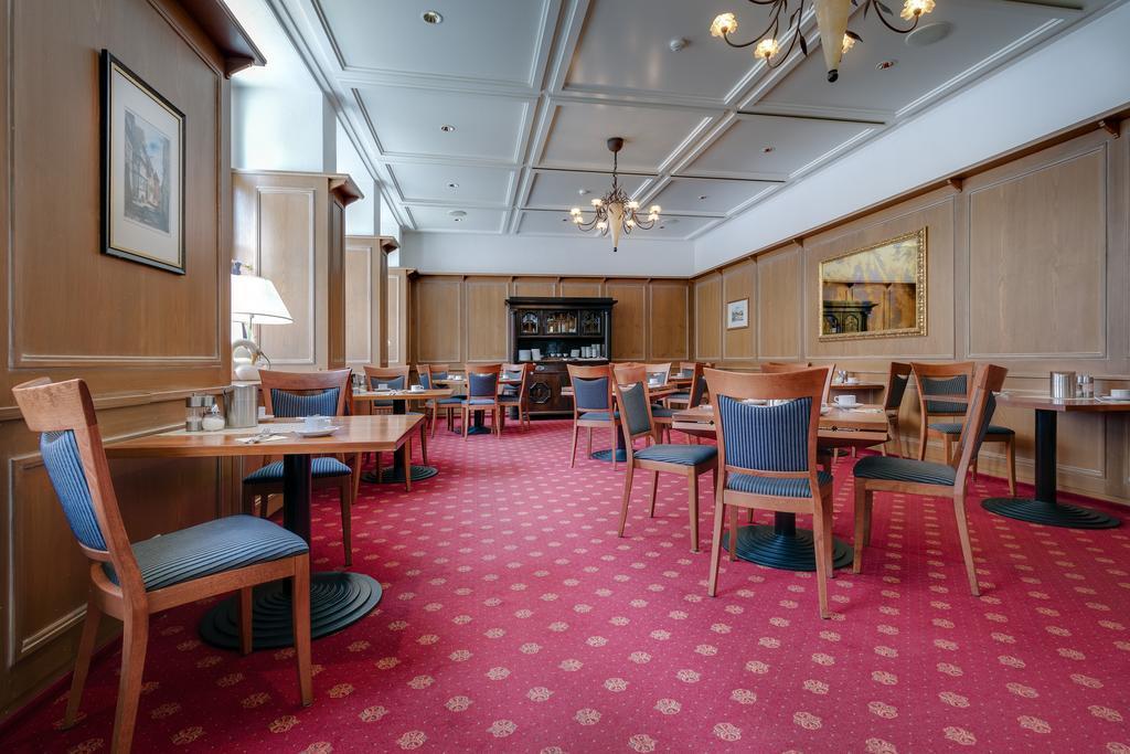 Gasthaus Zum Schwan Oschatz Buitenkant foto